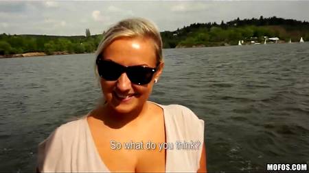 Польская шлюшка дает за деньги