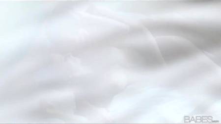 Влюбленная парочка скрасила время сексом