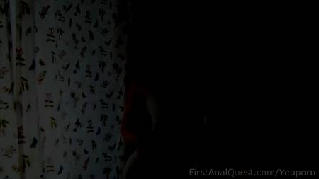 Фаллоимитатор настроил парочку на анал