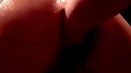 Жестко раскрывшаяся попа