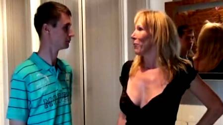 Развратные тетки учат мальчика трахаться