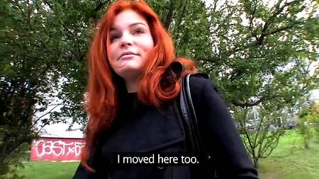 Рыжая незнакомка согласилась на анал без гандона