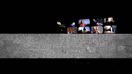 София заработала денег своей дыркой