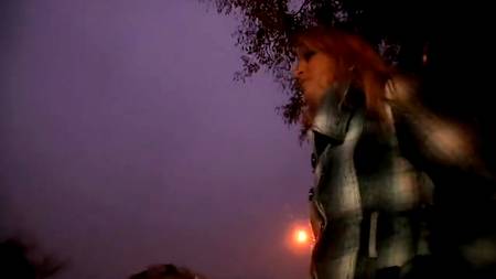 София заработала денег своей дыркой