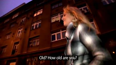 София заработала денег своей дыркой