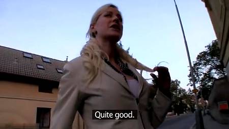 Жестко на заднем сиденье авто