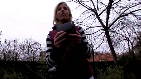 Шантажист трахнул белокурую красотку