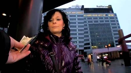 Якуб натягивает Ленку