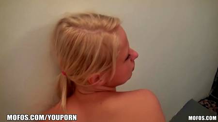 Только познакомились, а уже анальный секс