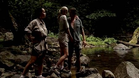 Анальная ебля у роскошного водопада