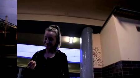 Девочки легко дают себя снять