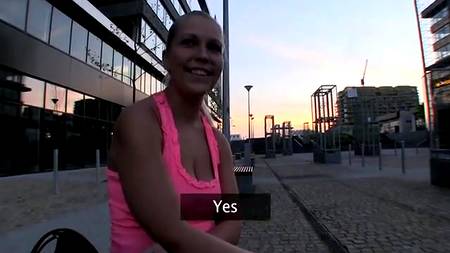 Девочки легко дают себя снять