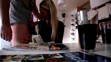 Учительница английского позволила себя натянуть