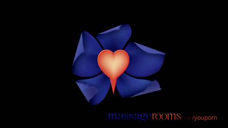 Массажик с пикантным продолжением