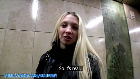 Чешской красавице понравилось трахаться на камеру