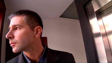 Сисястая соседка-соблазнительница