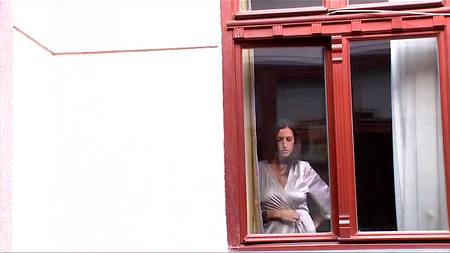 Сисястая соседка-соблазнительница