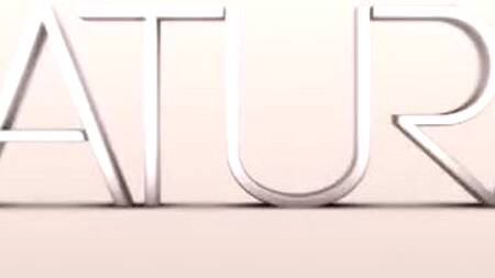 Влюбленная пара не может приготовить обед, ведь им хочется ебаться