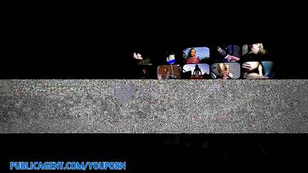 Студентке понравился трах на капоте автомобиля