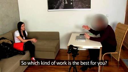 Очаровательная фея на псевдо-кастинге