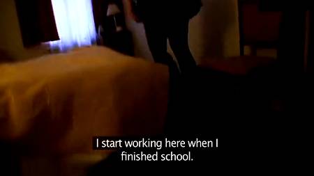 Постоялец удачно натянул горничную