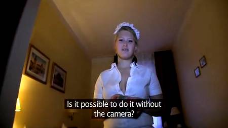 Постоялец удачно натянул горничную