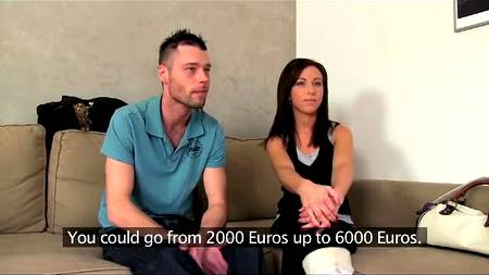 Две карасотки-брюнеточки и живчик-самец