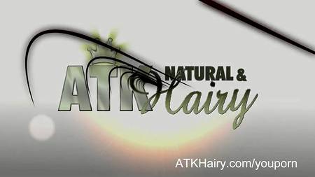 Дерет беременную любовницу во все дыры