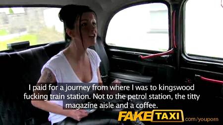 Таксист с большим стволом и телочка с жаркой щелкой