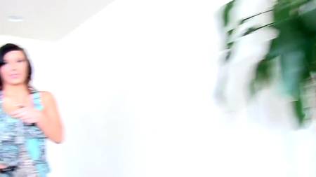 Приятная толстушка заставила любовника мощно кончить