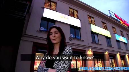 Мужчина умеет прекрасно снимать любительское кино