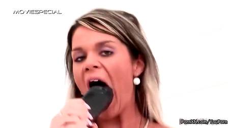 Красиво трахнулись в большой ванне